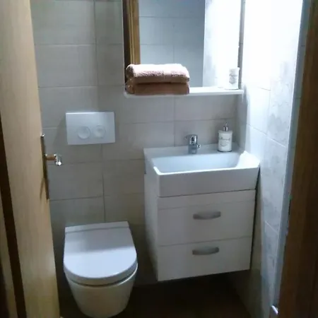 Apartment In With Wi-fi *