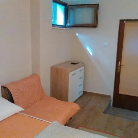 Apartment In With Wi-fi