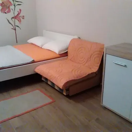 In With Wi-fi Apartment